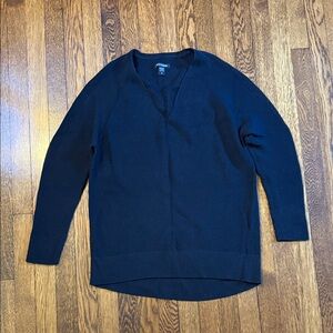 Athleta Hanover sweater, EUC, Medium, Black